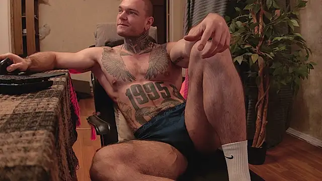 Snapshot of bulatov_xx chatting on 2, 11, 2025 bulatov xx online show from 2, 11, 2025