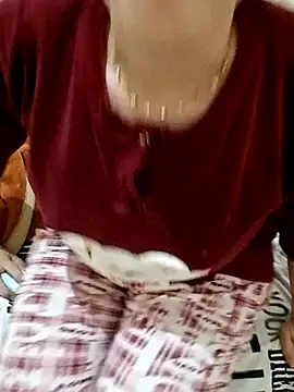 ShadiaStar online show from 3, 3, 2025