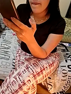 ShadiaStar online show from 24, 2, 2025