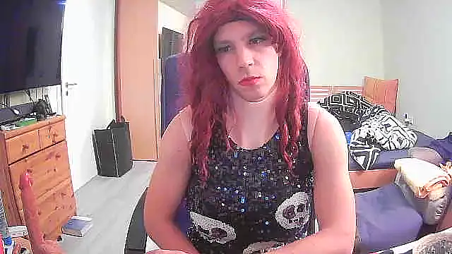 Snapshot of Kinky-Kristina chatting on 11, 11, 2025 Kinky-Kristina online show from 11, 11, 2025