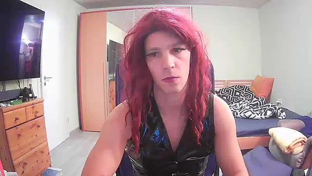 Snapshot of Kinky-Kristina chatting on 12, 11, 2025 Kinky-Kristina online show from 12, 11, 2025