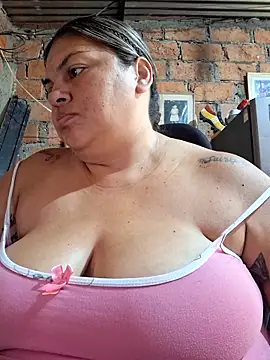 chubby sexy big tits online show from 28, 9, 2025