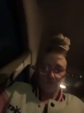 Stonermama666420 online show from 1, 2, 2026