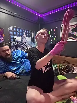 Stonermama666420 online show from 6, 2, 2026