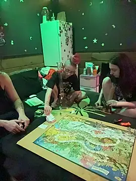 Stonermama666420 online show from 20, 4, 2026