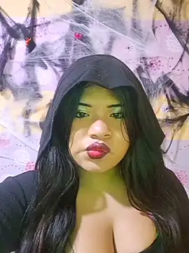 CANELA 9911 online show from 23, 10, 2025