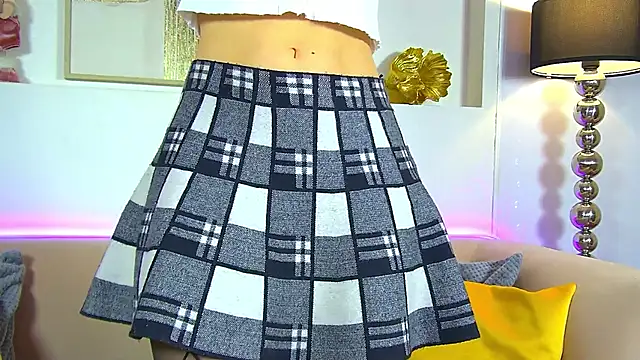 VictoriaArdern online show from 3, 12, 2025