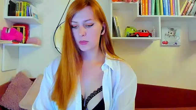 Snapshot of liya_gorgeous chatting on 30, 10, 2025 liya gorgeous online show from 30, 10, 2025