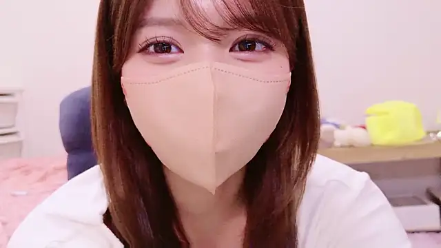 Snapshot of Runarunapi chatting on 10, 10, 2025 Runarunapi online show from 10, 10, 2025