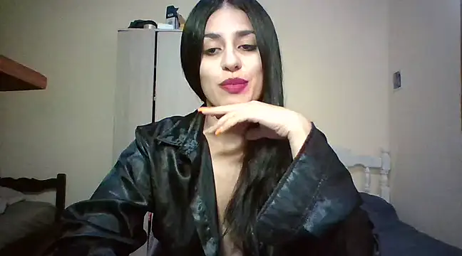 CandyG99 online show from 28, 2, 2025