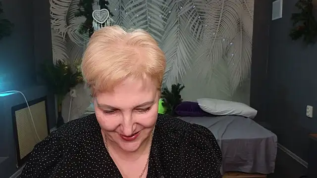 Sandra Snow online show from 23, 1, 2025