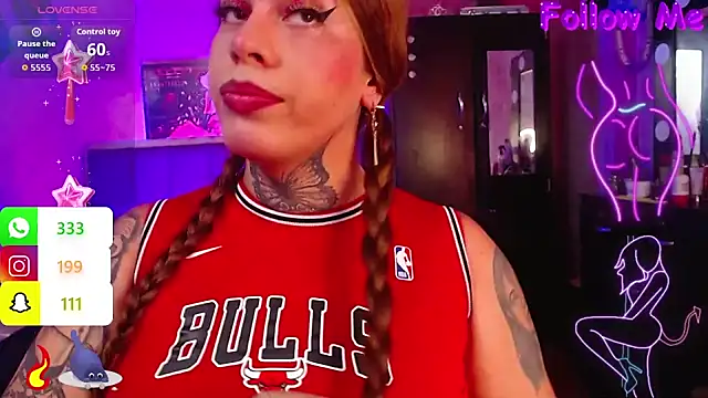 Snapshot of BriannaSweet_ chatting on 26, 9, 2025 BriannaSweet online show from 26, 9, 2025