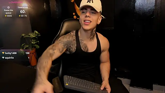 Flynn Riider online show from 17, 11, 2025