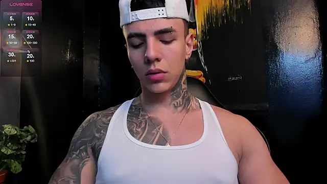 Flynn Riider online show from 18, 12, 2025