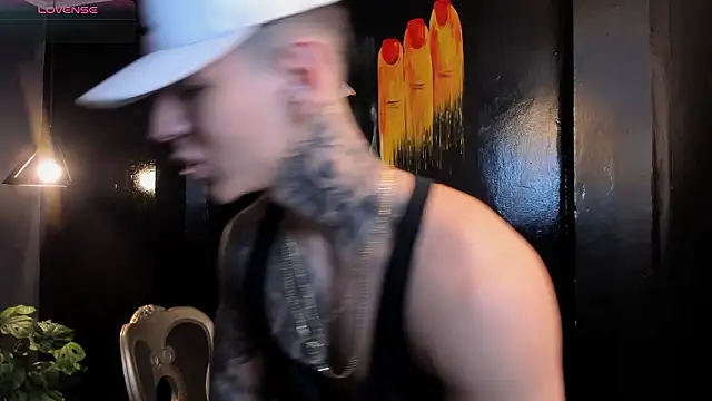 Flynn Riider online show from 2, 2, 2026