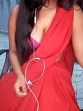 hinaa khan online show from 11, 10, 2025