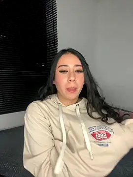 Snapshot of Zoee_t chatting on 26, 9, 2025 Zoee t online show from 26, 9, 2025