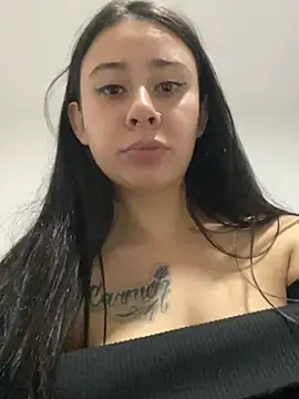 Snapshot of Zoee_t chatting on 1, 3, 2025 Zoee t online show from 1, 3, 2025