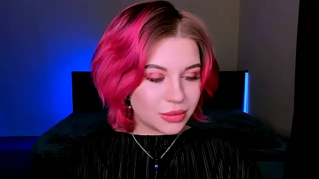 Snapshot of evaharve chatting on 19, 3, 2025 evaharve online show from 19, 3, 2025