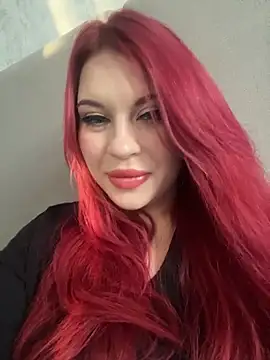 Snapshot of evaharve chatting on 2, 12, 2025 evaharve online show from 2, 12, 2025