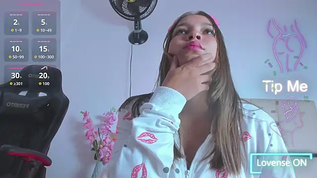 HaleyAmaya online show from 31, 10, 2025