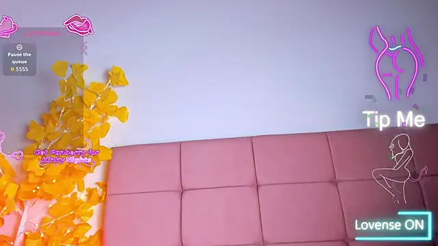 HaleyAmaya online show from 25, 2, 2026