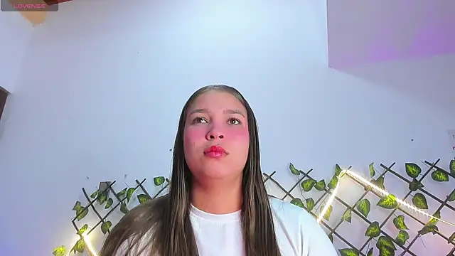 Snapshot of HaleyAmaya chatting on 11, 7, 2026 HaleyAmaya online show from 11, 7, 2026