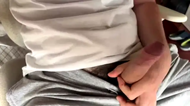 Axeeeeeeeeeeeel online show from 15, 4, 2026