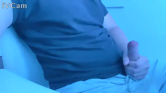 Snapshot of Axeeeeeeeeeeeel chatting on 1, 10, 2025 Axeeeeeeeeeeeel online show from 1, 10, 2025