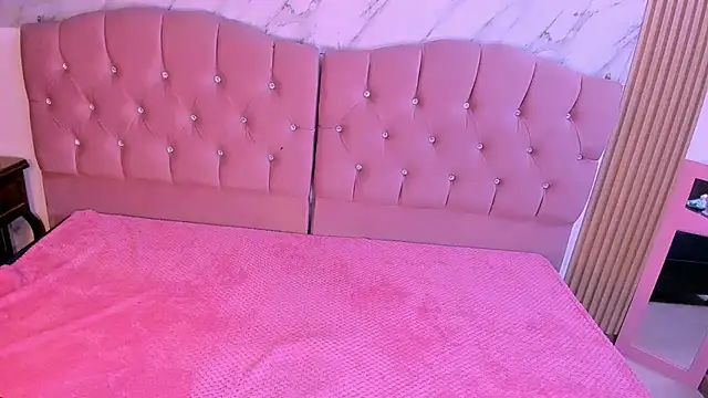 melissa white18 online show from 22, 2, 2025