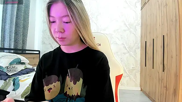 Babby Rabbit online show from 20, 4, 2026