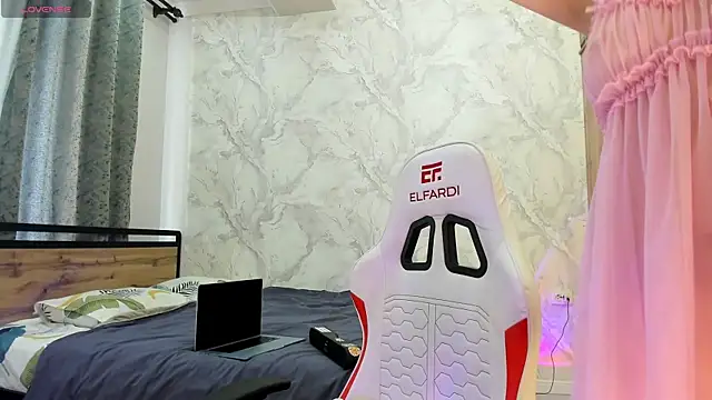 Babby Rabbit online show from 14, 4, 2026