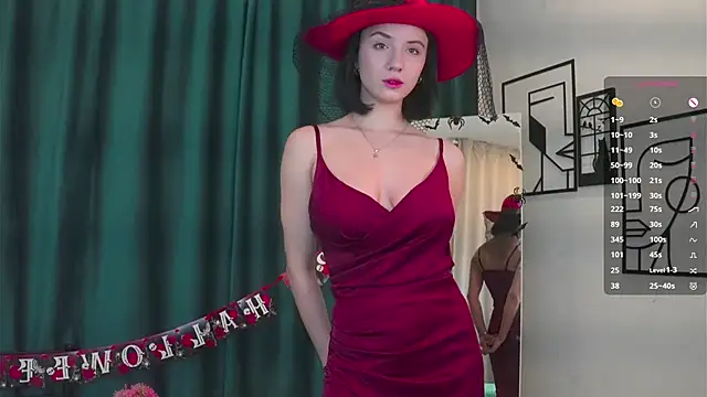 ElvaHilby online show from 31, 10, 2025