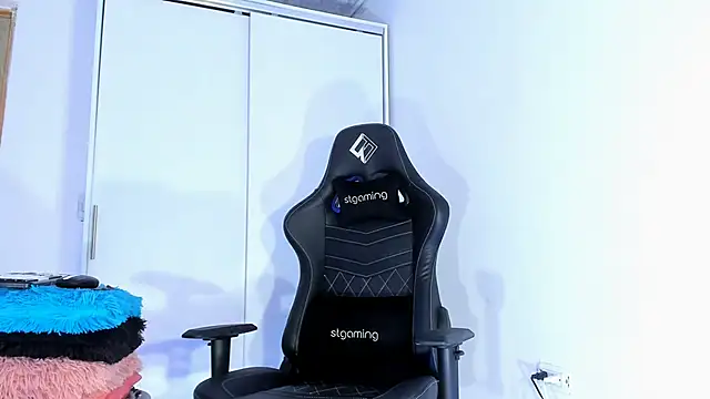 Snapshot of Dulce_smith_1 chatting on 10, 10, 2025 Dulce smith 1 online show from 10, 10, 2025