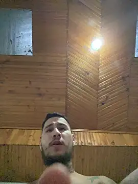 Snapshot of Junihn0 chatting on 22, 10, 2025 Junihn0 online show from 22, 10, 2025