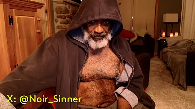 Snapshot of sinnernoir chatting on 13, 9, 2025 sinnernoir online show from 13, 9, 2025