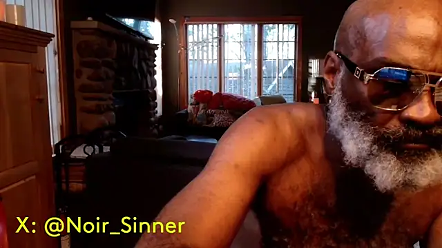 Snapshot of sinnernoir chatting on 18, 9, 2025 sinnernoir online show from 18, 9, 2025