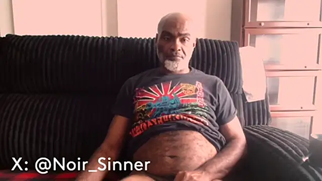 Snapshot of sinnernoir chatting on 19, 6, 2026 sinnernoir online show from 19, 6, 2026