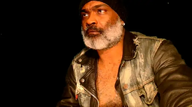 Snapshot of sinnernoir chatting on 3, 2, 2025 sinnernoir online show from 3, 2, 2025