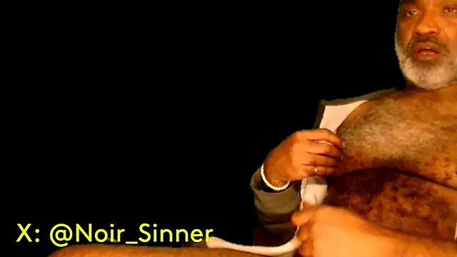 Snapshot of sinnernoir chatting on 13, 3, 2025 sinnernoir online show from 13, 3, 2025