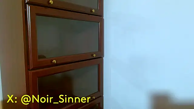 sinnernoir online show from 19, 5, 2026
