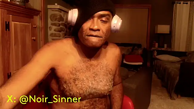 Snapshot of sinnernoir chatting on 25, 10, 2025 sinnernoir online show from 25, 10, 2025