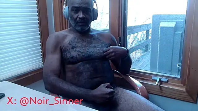 sinnernoir online show from 8, 11, 2025