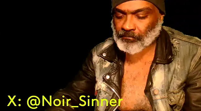 Snapshot of sinnernoir chatting on 5, 2, 2025 sinnernoir online show from 5, 2, 2025