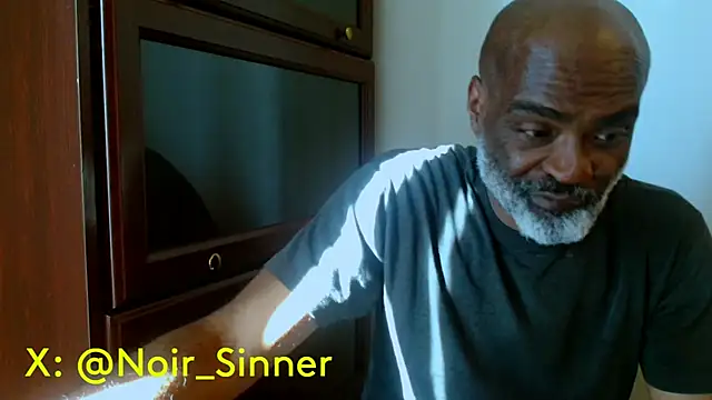 sinnernoir online show from 17, 5, 2026