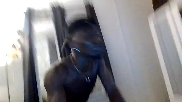 Snapshot of Shawtyblaque21 chatting on 21, 7, 2026 Shawtyblaque21 online show from 21, 7, 2026