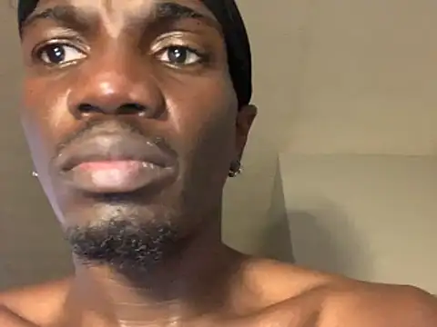 Shawtyblaque21 online show from 15, 2, 2026