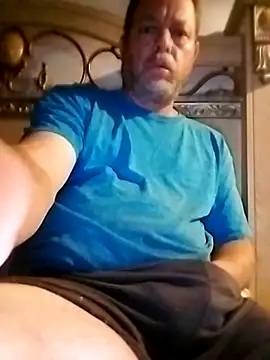 Snapshot of Rayc61 chatting on 10, 5, 2026 Rayc61 online show from 10, 5, 2026
