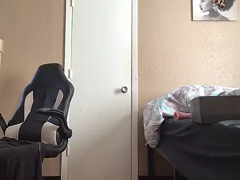 Eboni03 online show from 16, 1, 2025