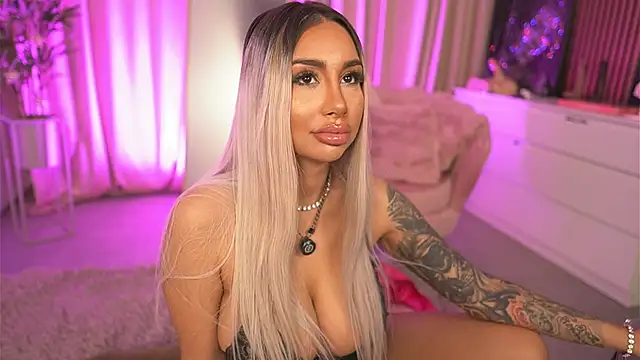 GoldenAmber online show from 2, 3, 2026